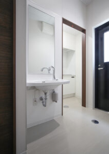 出町テナントビル