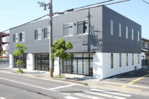 出町テナントビル