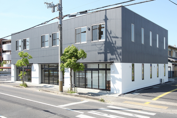 出町テナントビル